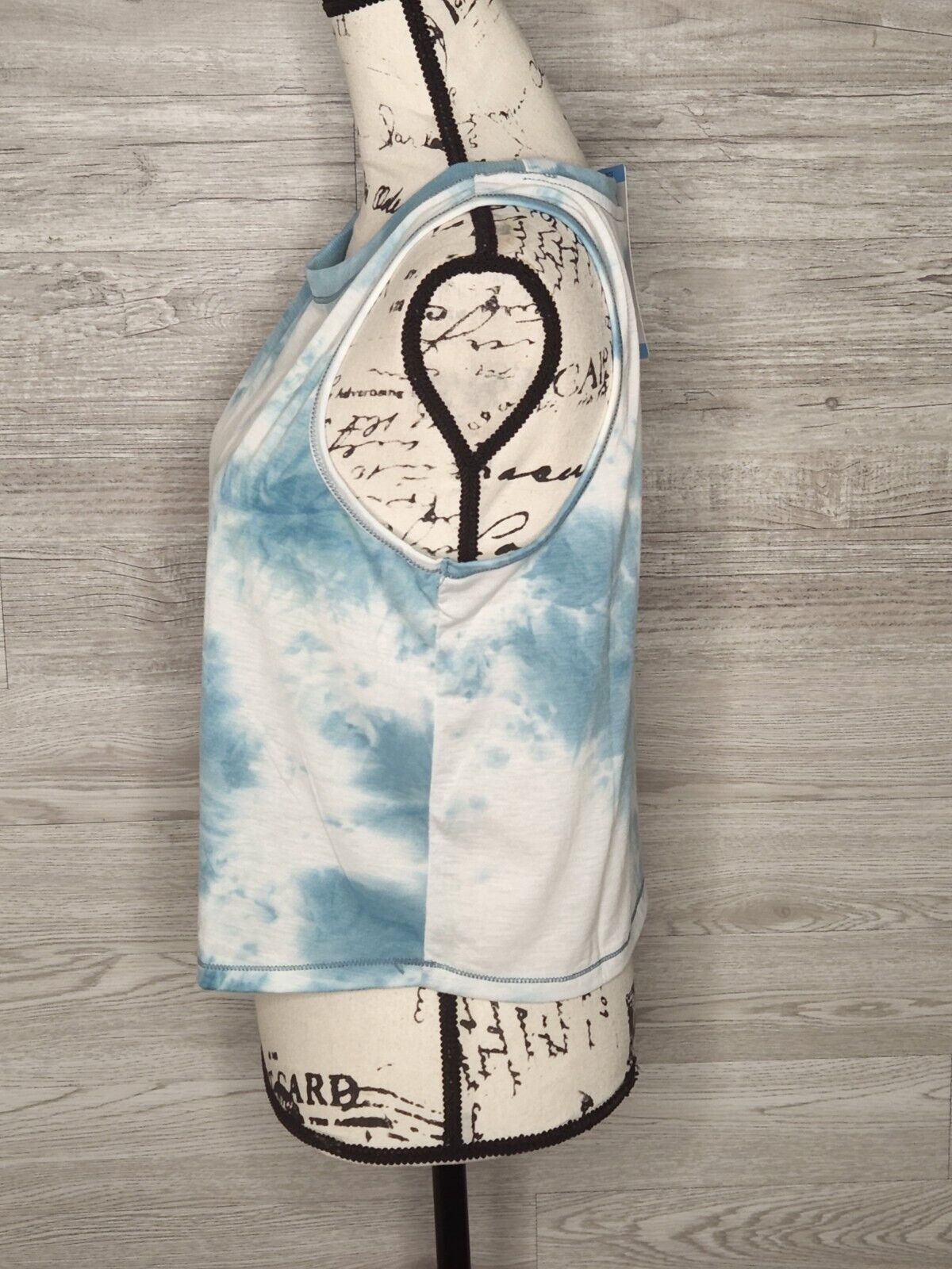 90 Degree by Reflex Women's Crevasse Teal Tie Dye Sleeveless Crop Tank Top