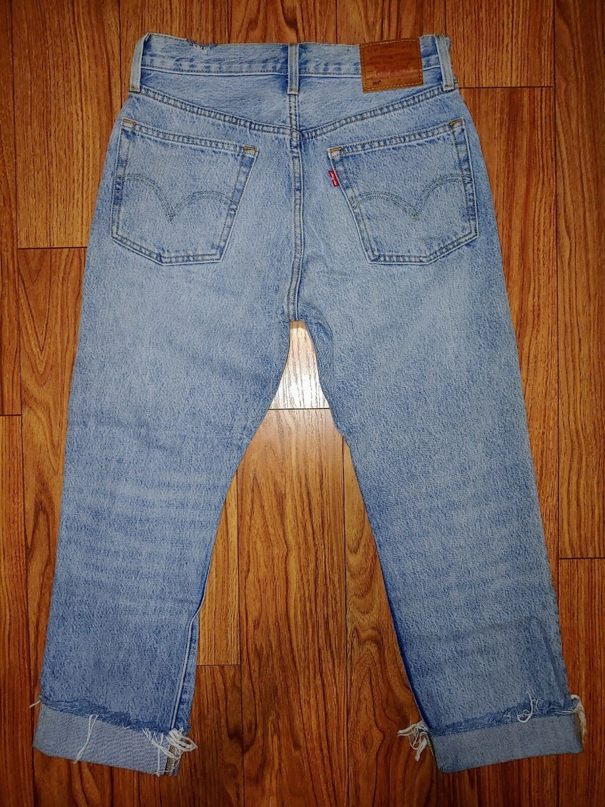 LEVIS 501 Preloved Women's High Rise Distressed Light Wash Destroyed Denim Jeans Size 26