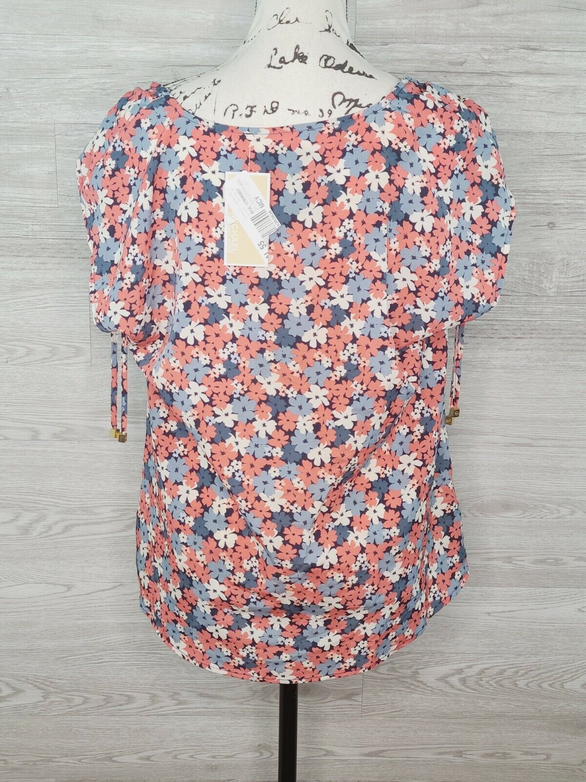 Michael Kors Women's Floral Pattern Shirred Shoulder Peach Blouse Size Large