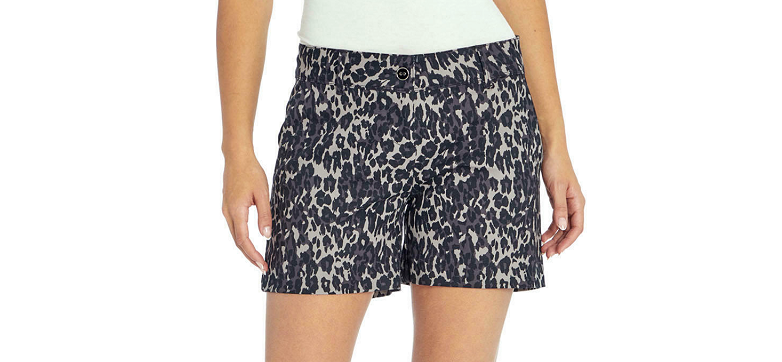 Isaac Mizrahi New York Women's Distressed Leopard Tailored 5" Inseam Short