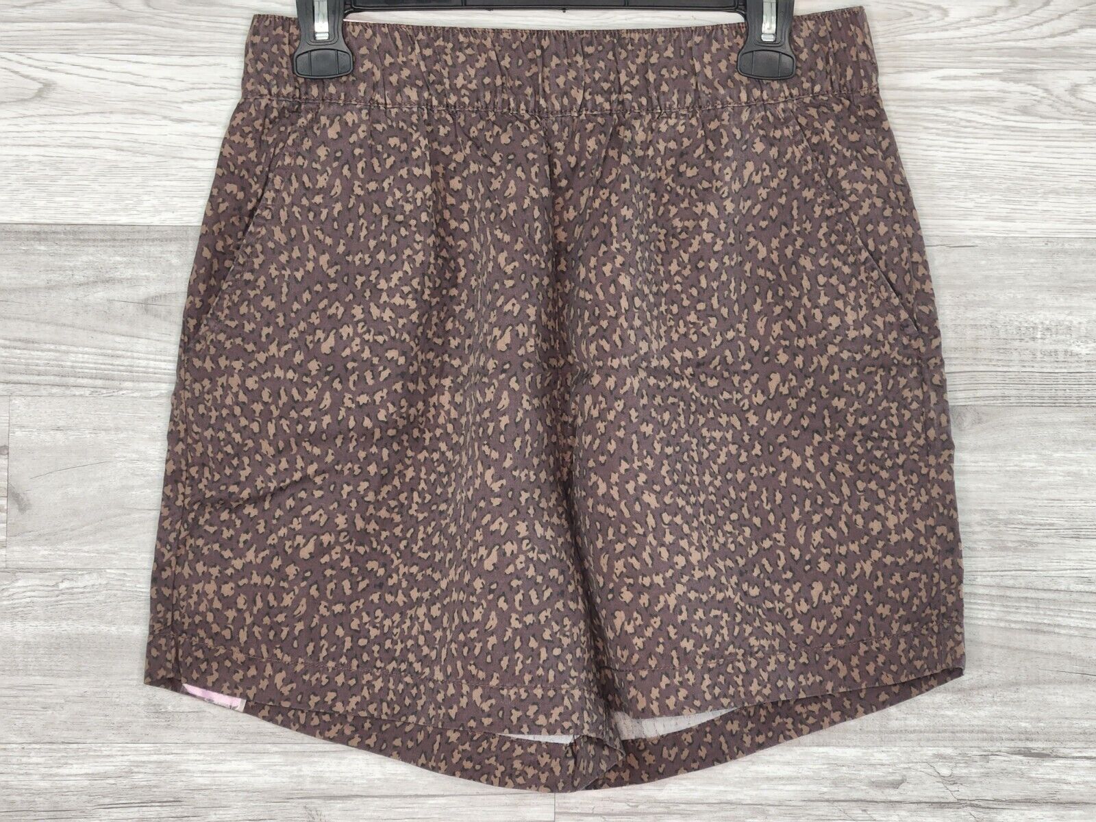 Social Standard Women's Boardwalk Racing Leopard Taupe Soft Pull On Short