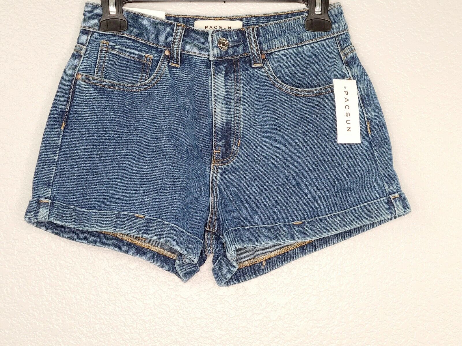 PacSun Los Angeles Women's Janis Blue Medium Wash Cuffed Denim Mom Short