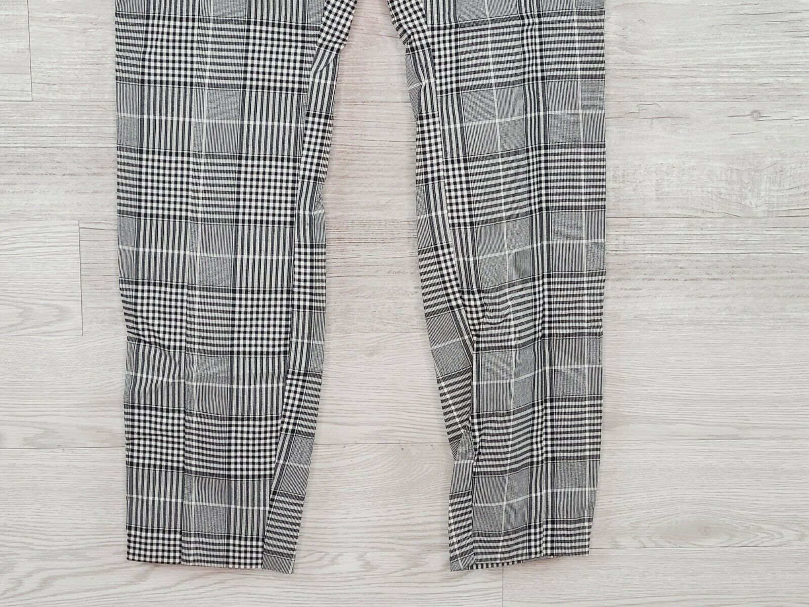 INC Women's Black & White Plaid Snap Business Casual Skinny Pants Size 12