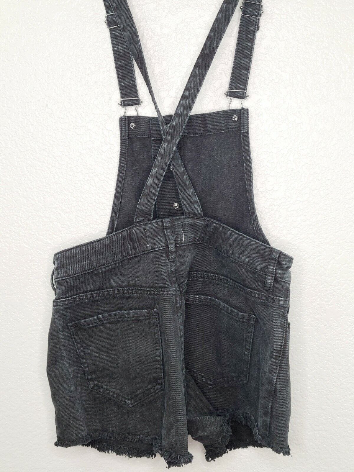 PacSun Los Angeles Women's Black Denim Distressed Overall Shorts Size 25