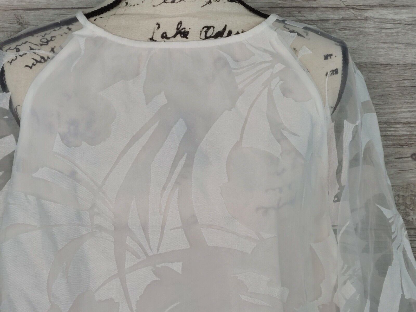 Alfani Women's White Sheer Floral Burnout Raglan Sleeve Blouse Size Medium