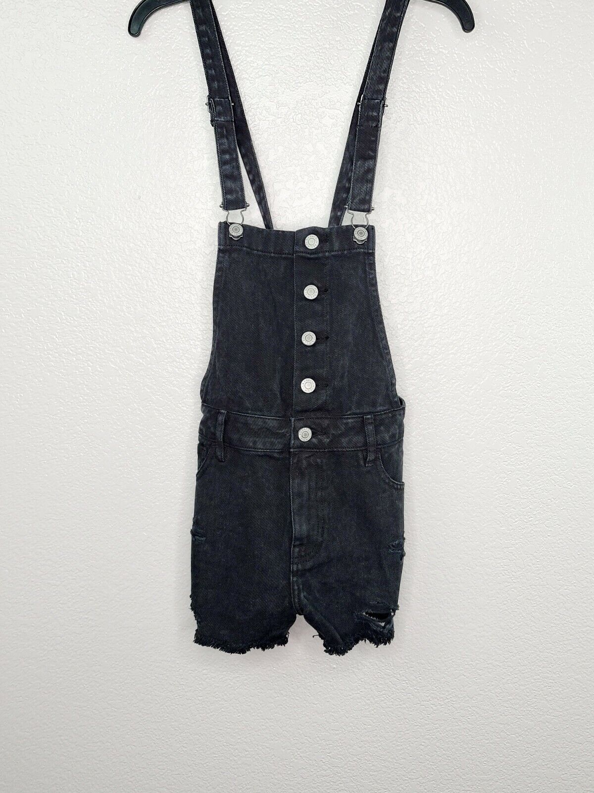 PacSun Los Angeles Women's Black Denim Distressed Overall Shorts Size 25