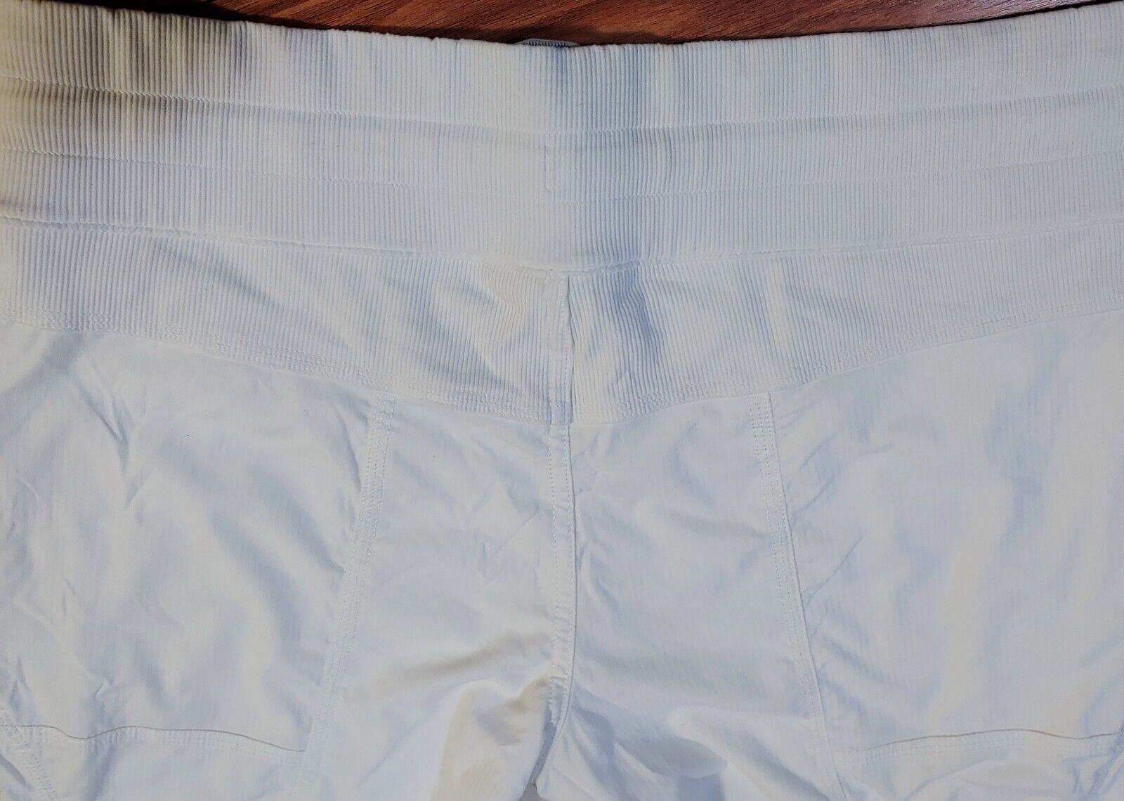 Lululemon Athletica Dance Studio Off White Cream Lined Capri Size 2