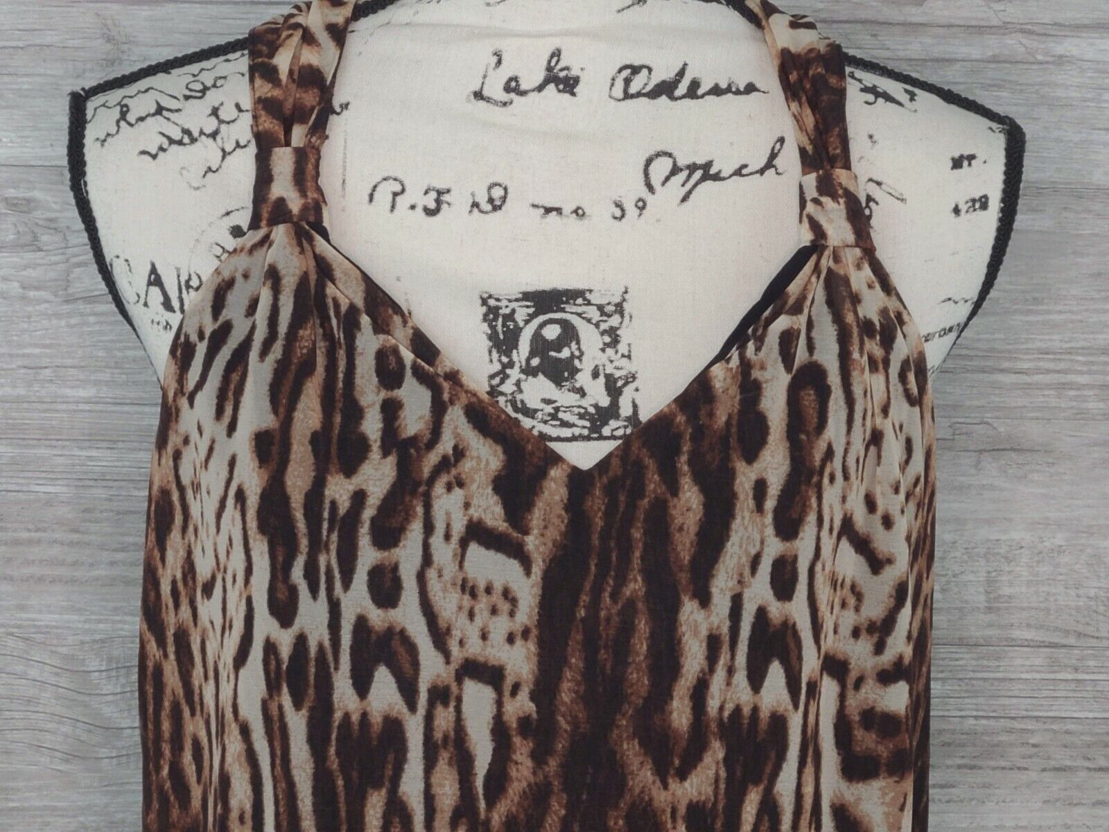 INC Women's Sleeveless Animal Print Tie-Front V-Neck Blouse Size Medium