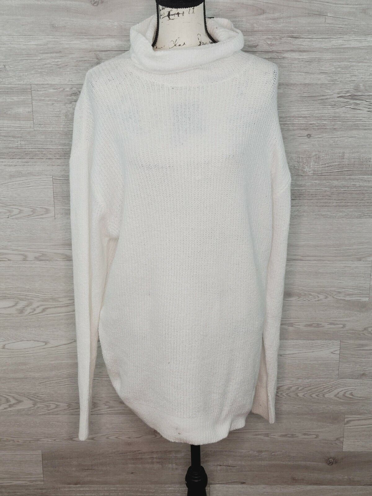 Polly & Esther Women's Ivory White Cowlneck Knit Tunic Sweater Size Large