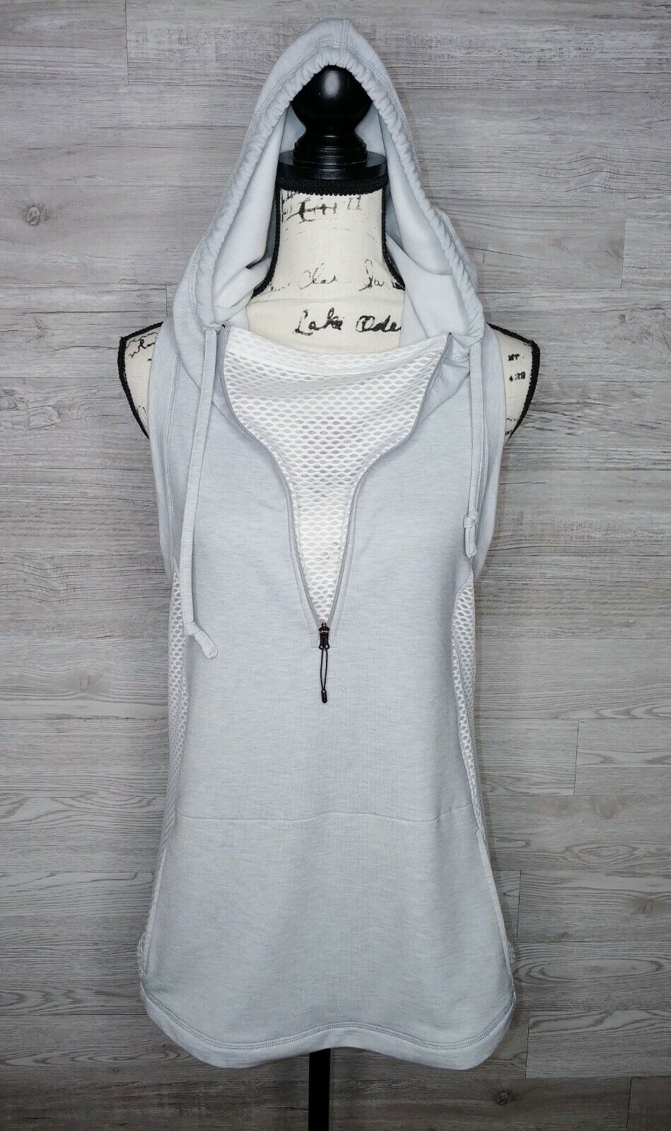 CALIA by Carrie Underwood Effortless Sleeveless Grey Hoodie High Rise Neck Small