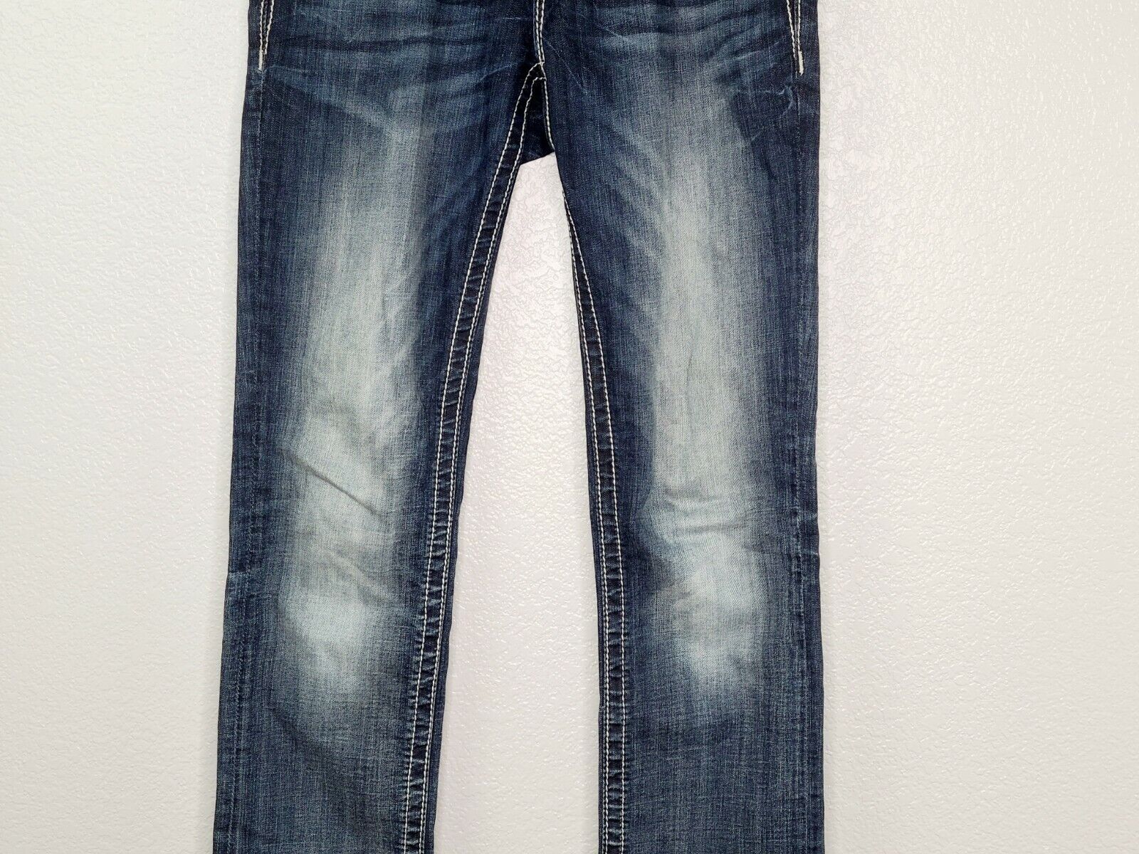 Miss Me Women's Preloved Mid-Rise Easy Cuffed Straight Dark Wash Distressed Jeans Size 25