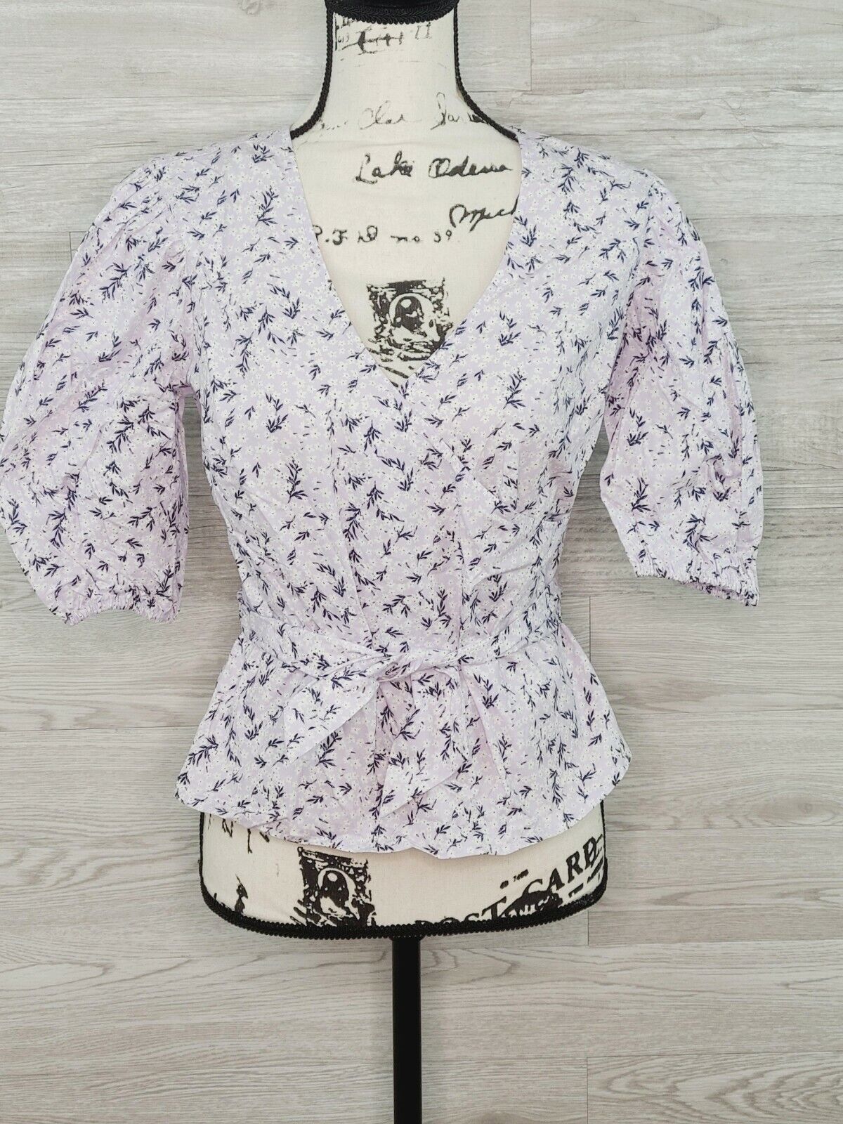 INC Women's Light Purple Floral Puff-Sleeve Tie Back V-Neck Blouse Size Small