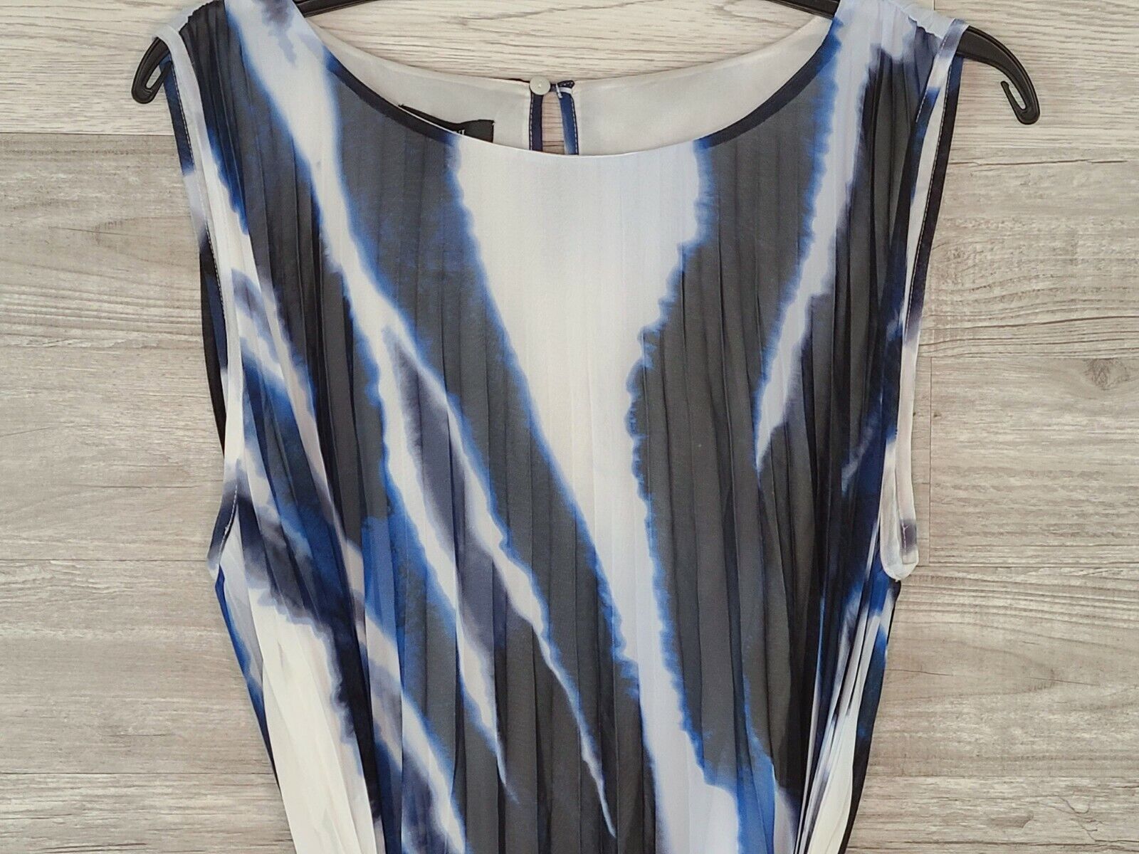 Alfani Women's Blue Marble Belted Abstract Sleeveless Blouse Size Large