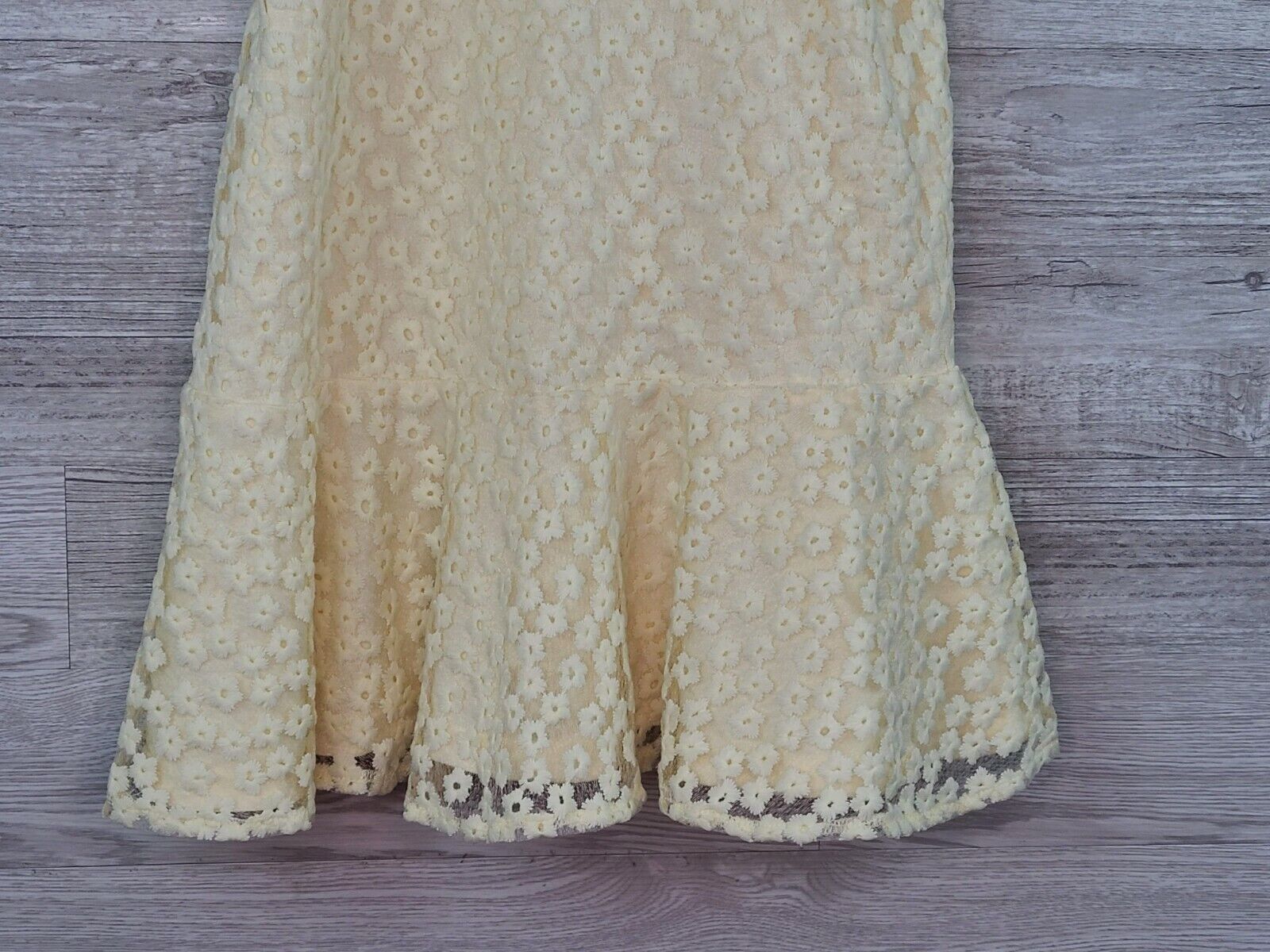 Aqua Helen Owen Women's Yellow Off The Shoulder Floral-Lace Dress Size Large