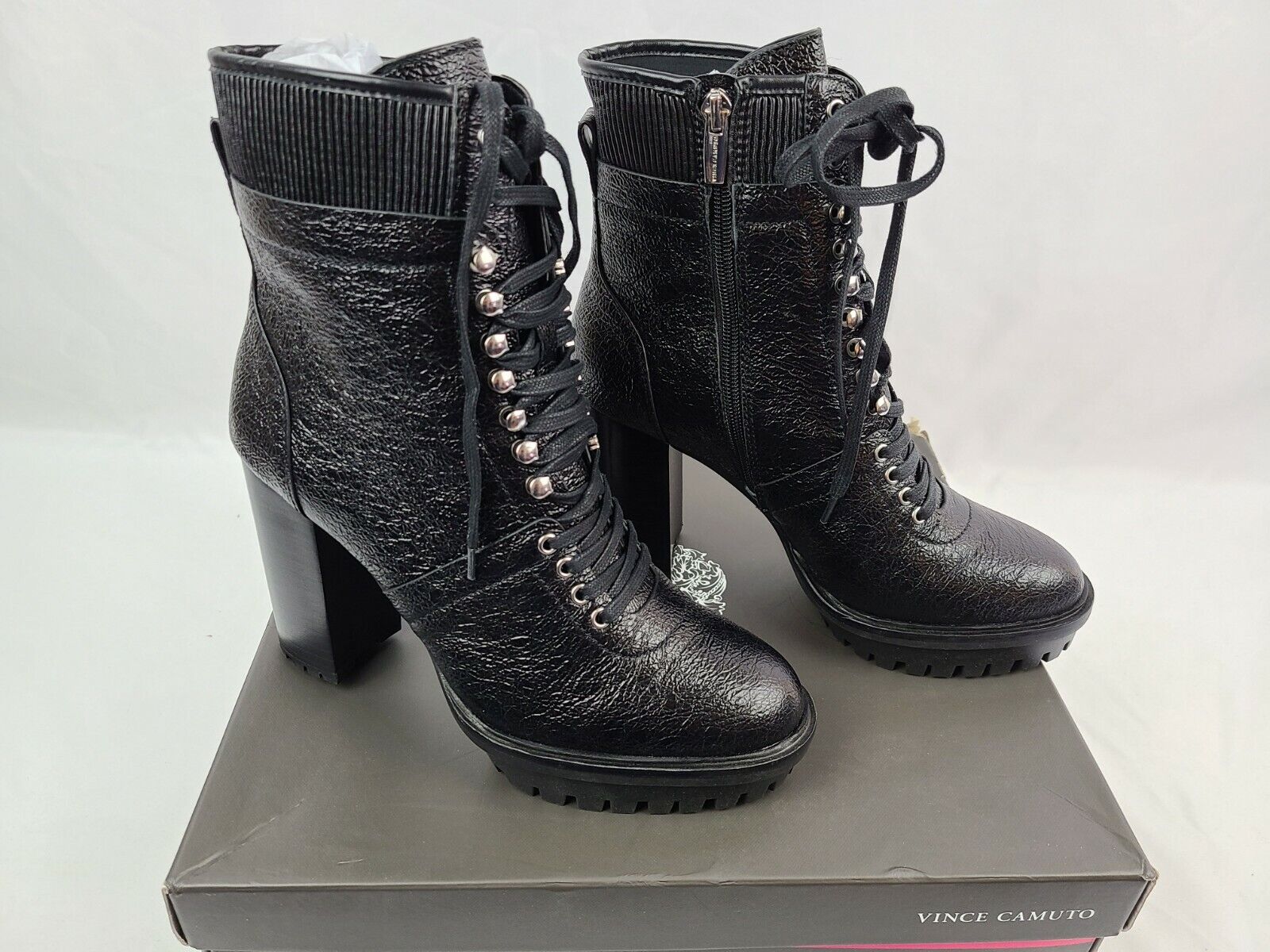 Vince Camuto Women's Ermania Black Leather Platform Lace-Up Boots Size 9M