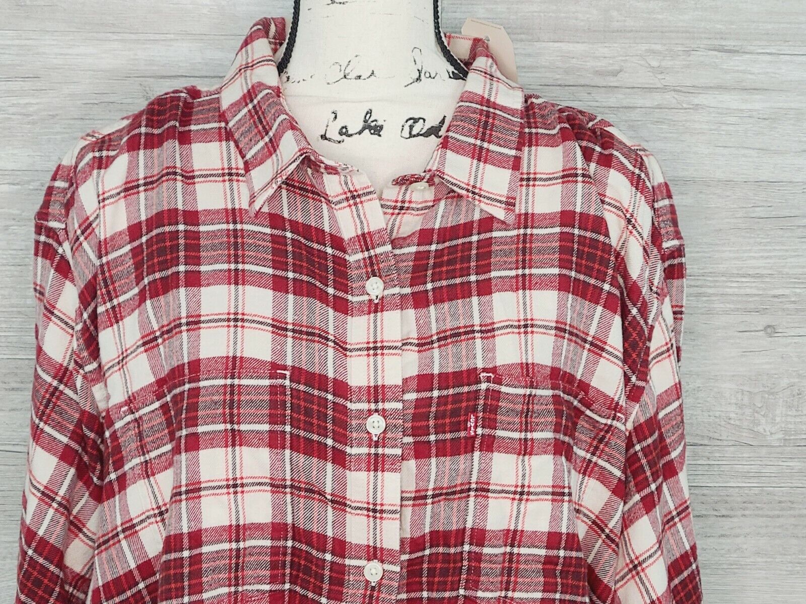 Levi's Women's Maple Cotton Plaid Red Long Sleeve Flannel Shirt Size 2XL