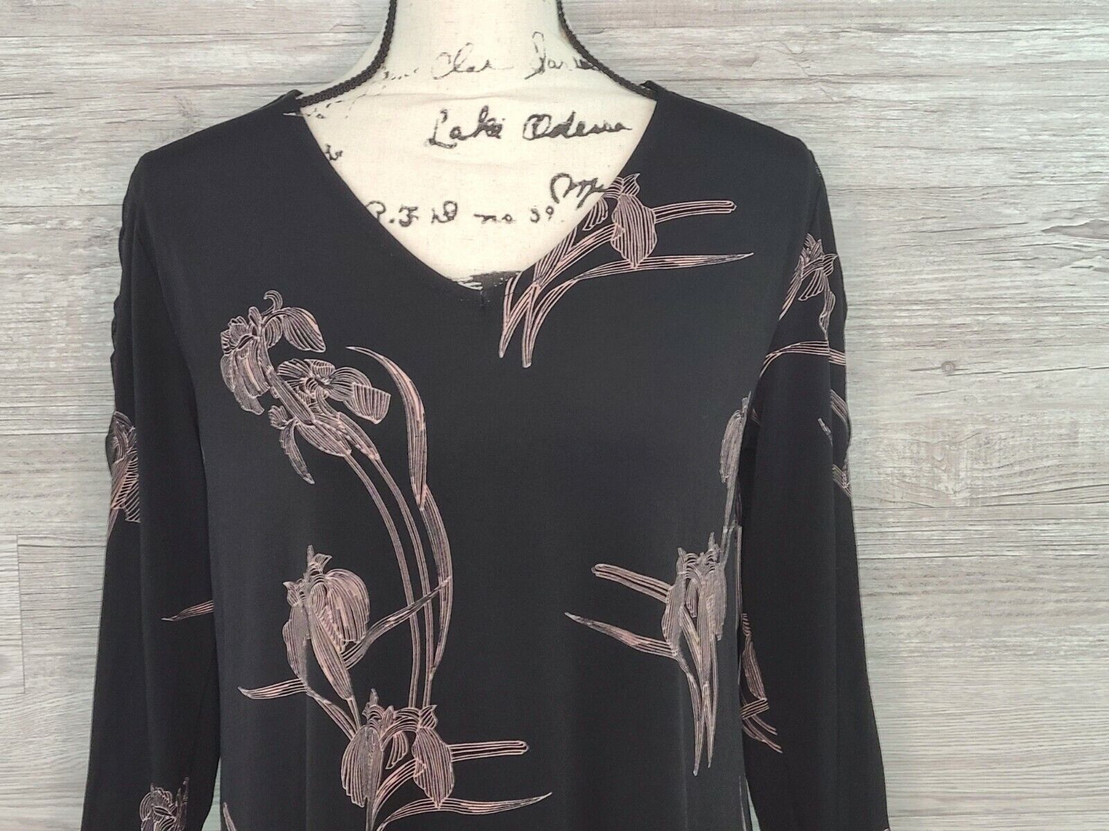 Alfani Elements Women's Black Linear Long Sleeve Floral Blouse Size Medium