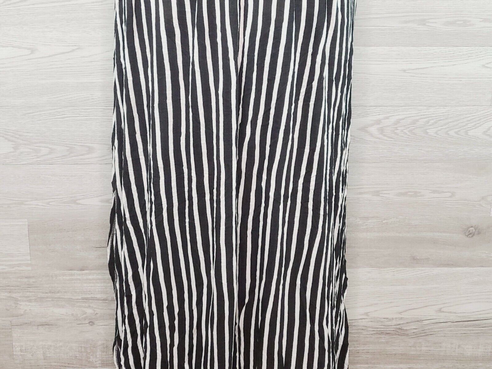 INC Women's Black & White Striped Smocked V-Neck Split-Hem Maxi Dress Size XS