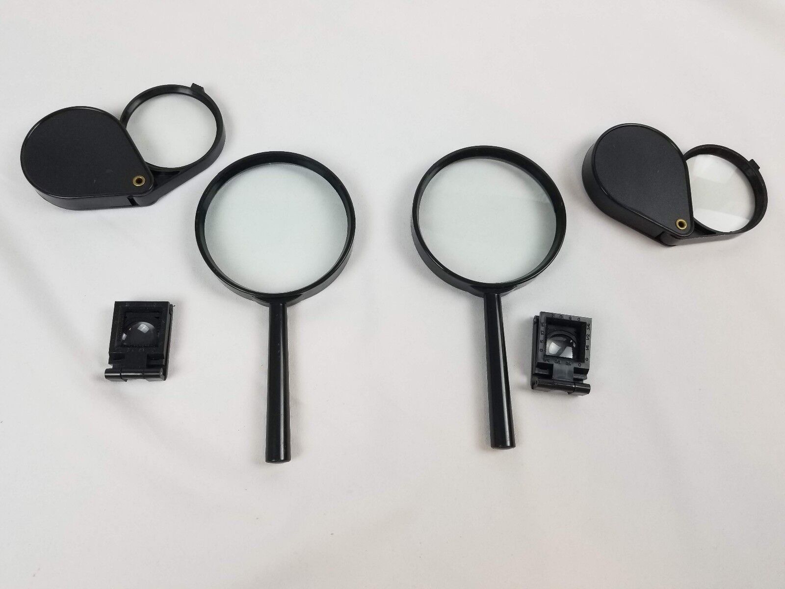 3 PC Magnifying Set of 2 Includes Standard, Pocket & Detail Magnifying Glass