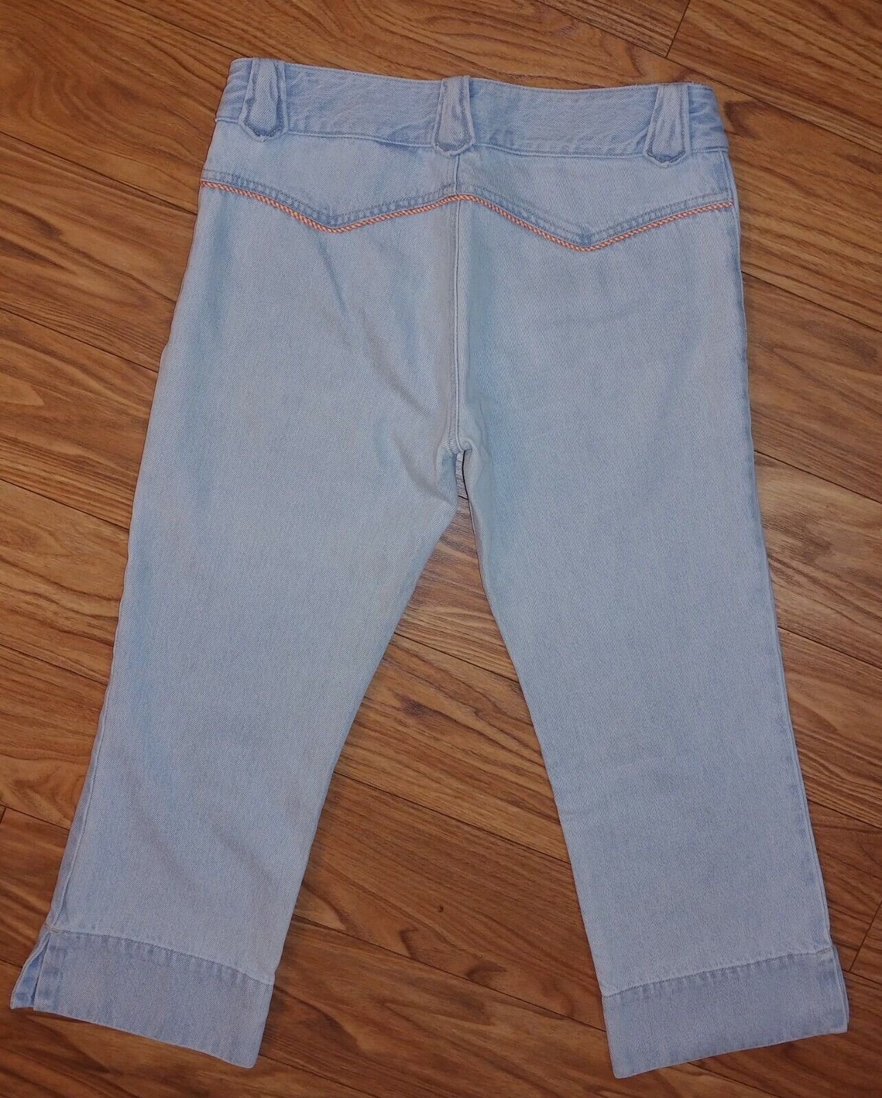 Vintage 90s Preloved Levis Juniors Light Wash Cherry Snaps Crop Denim Capri Jeans Size 5