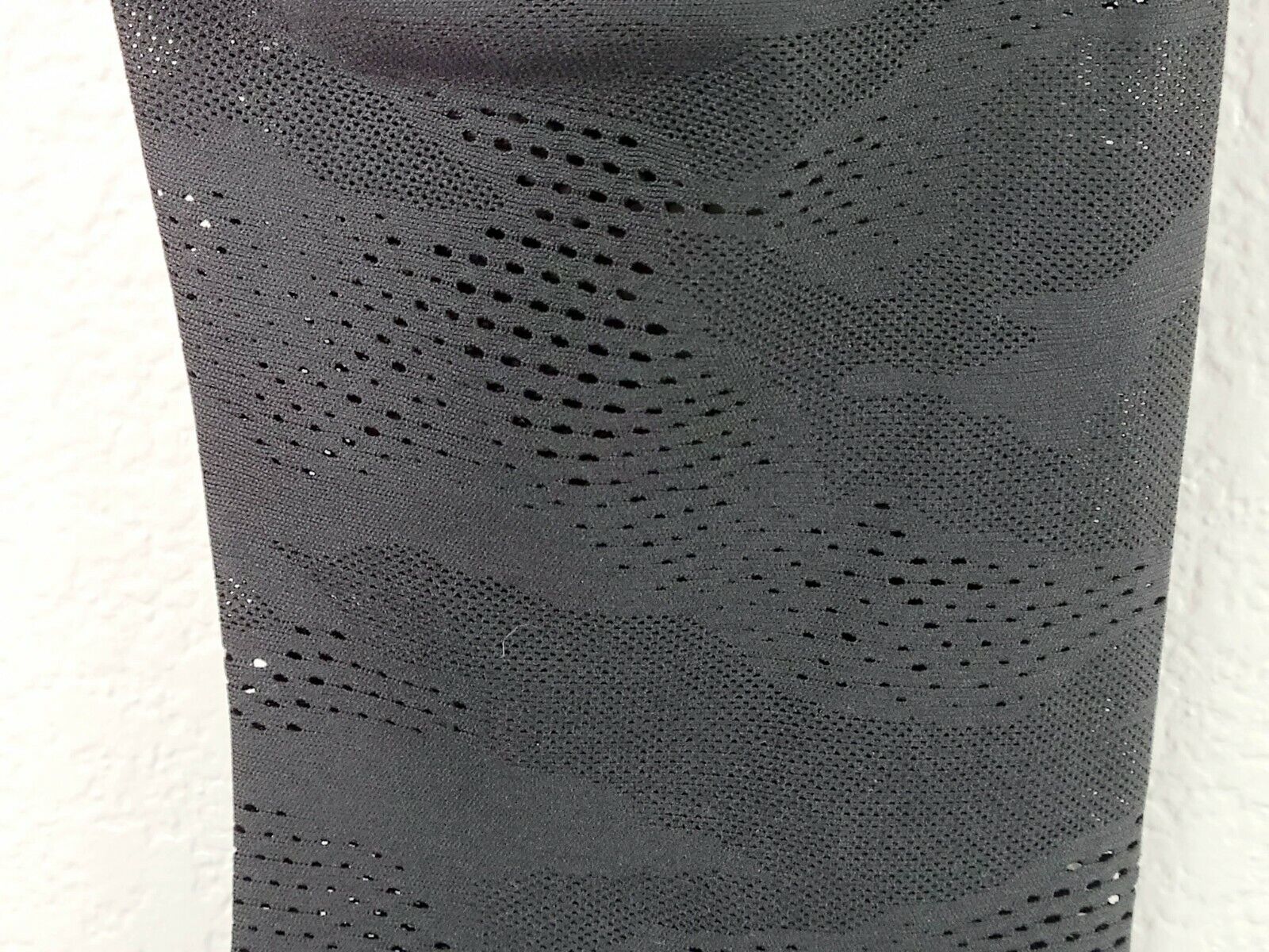 Athleta Women's Phenom Camo Black 7/8 Tight Athletic Fitness Leggings Size XXS