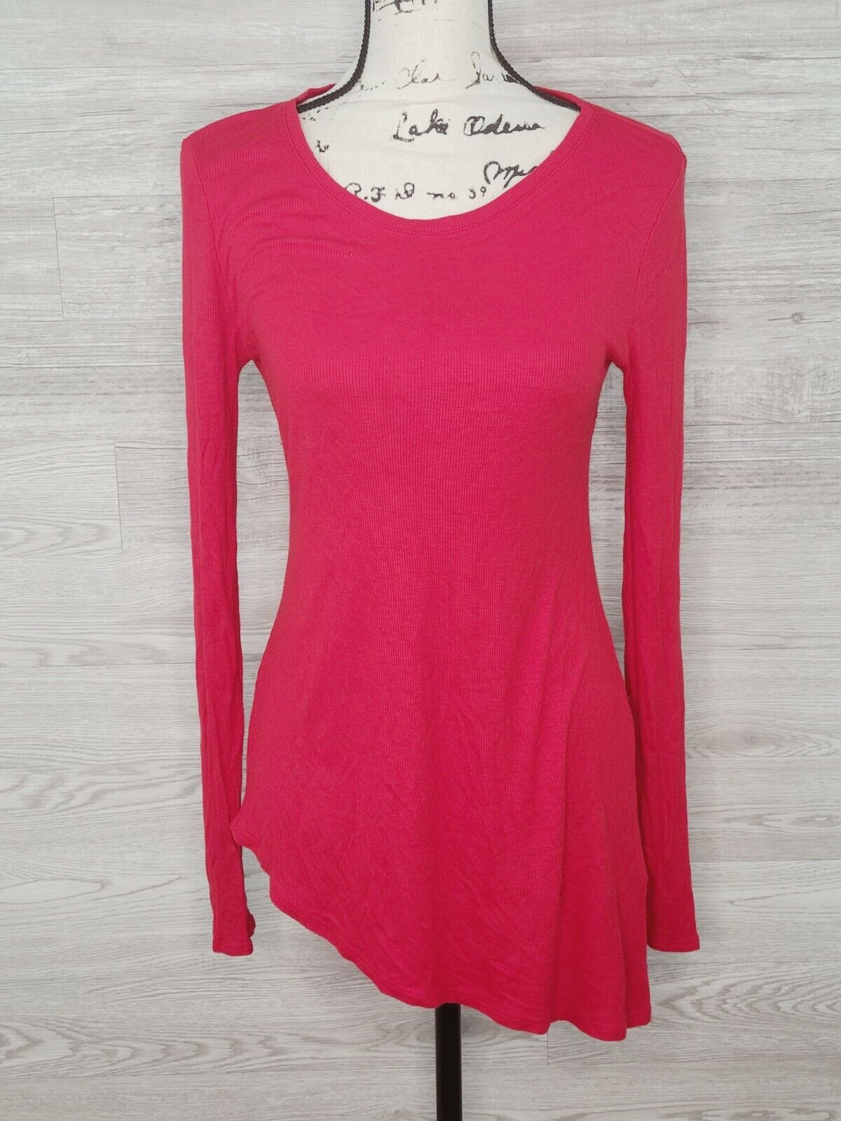 INC Women's Red Asymmetrical Hem Ribbed Long Sleeve Top Shirt Size XS