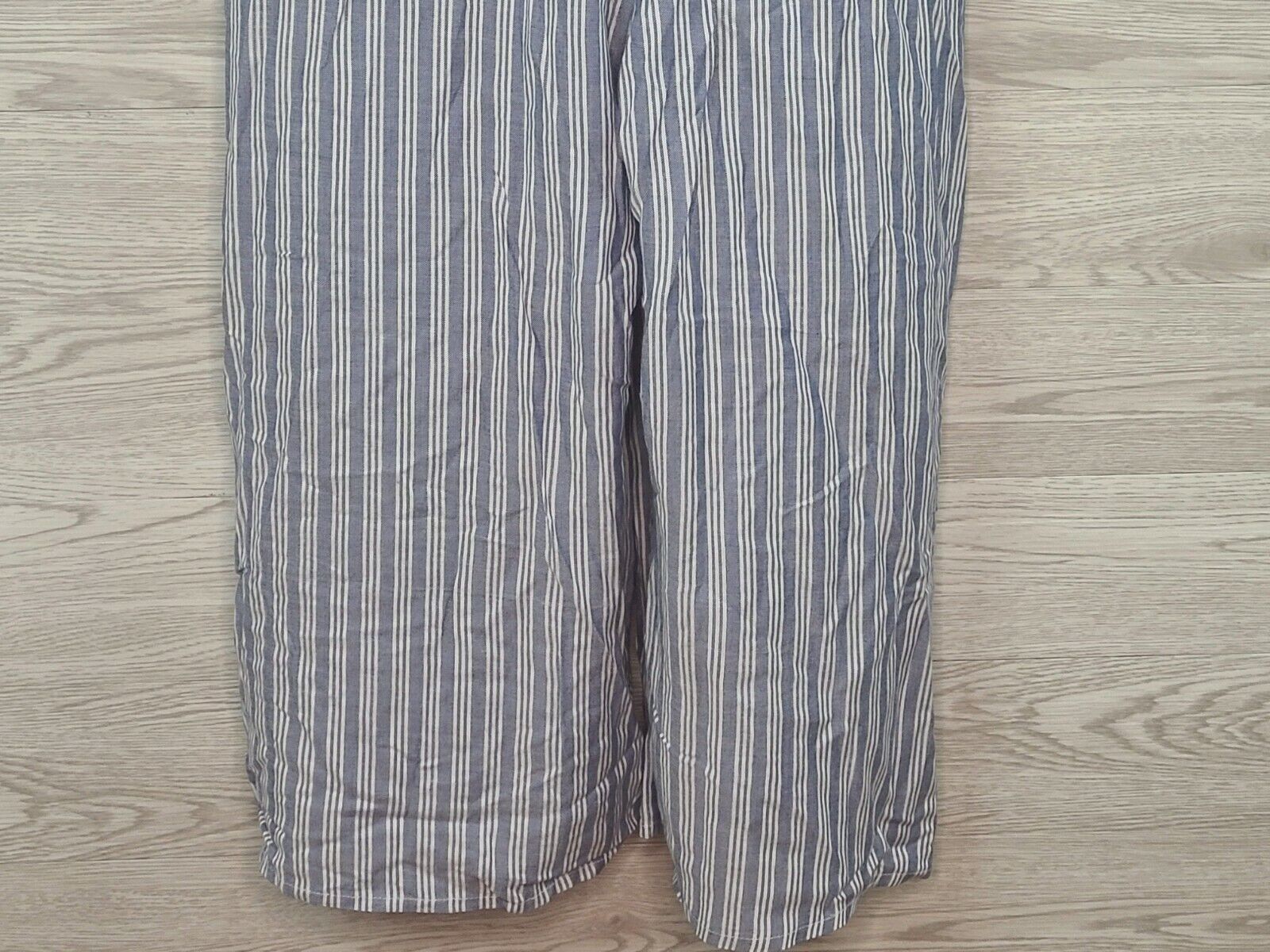 Dex Women's Blue & White Striped Cropped Wide Leg Smocked Jumpsuit Size Small