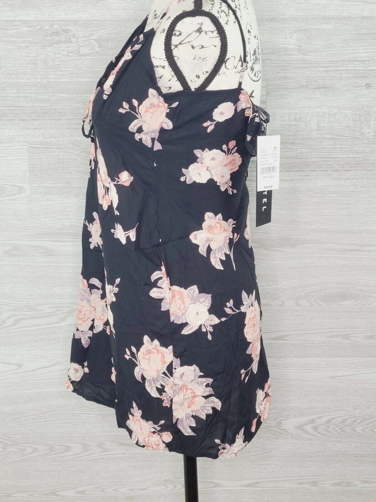 Motel PacSun Women's Black Short Gavel Floral Shift Dress Size XS