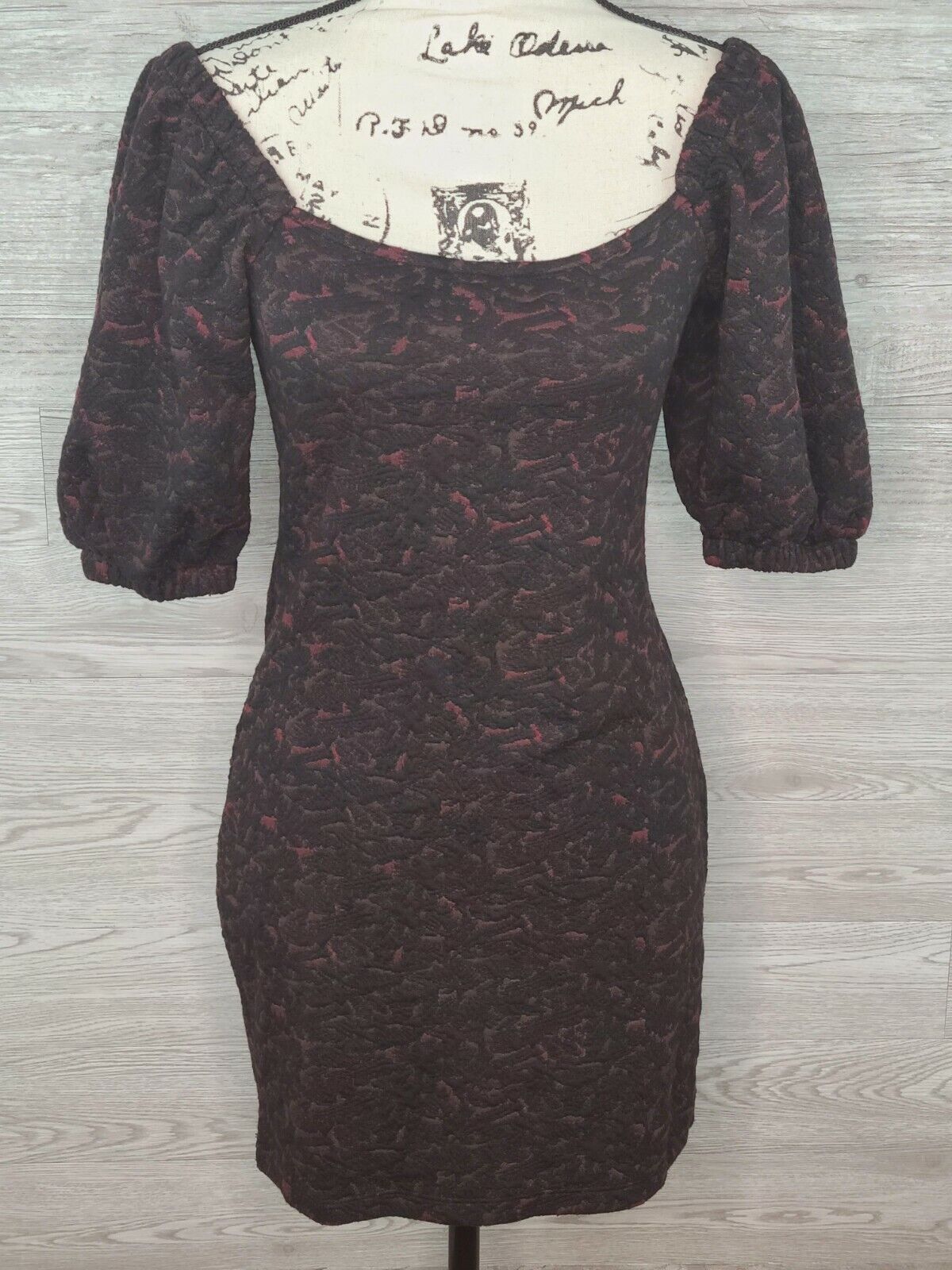 Free People Women's Black & Red Cold Shoulder Puff Sleeve Babydoll Dress Size XS