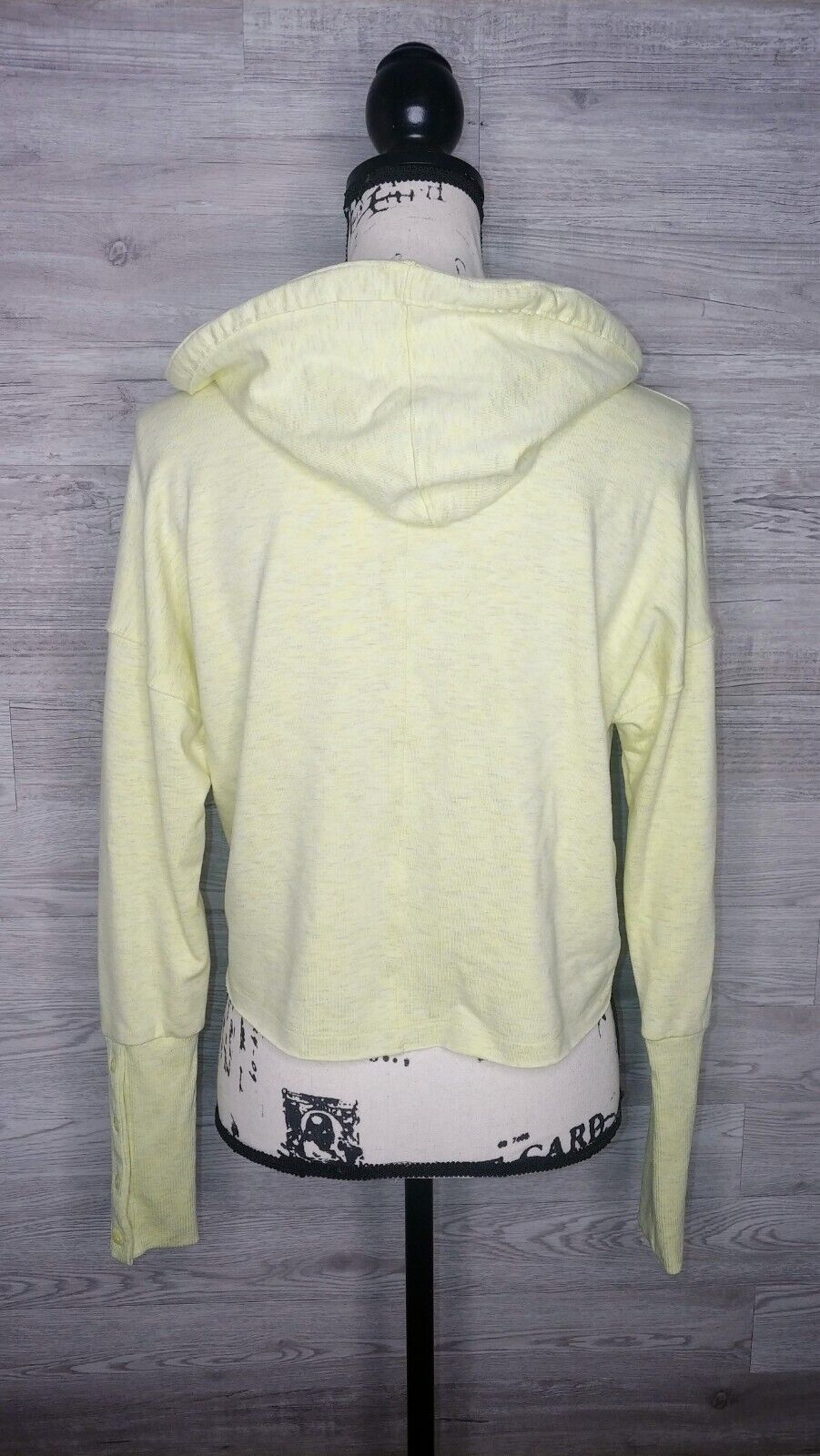 Nike Training Luxe Yoga Cropped  Limelight Pullover Dri-Fit Hoodie Size Small