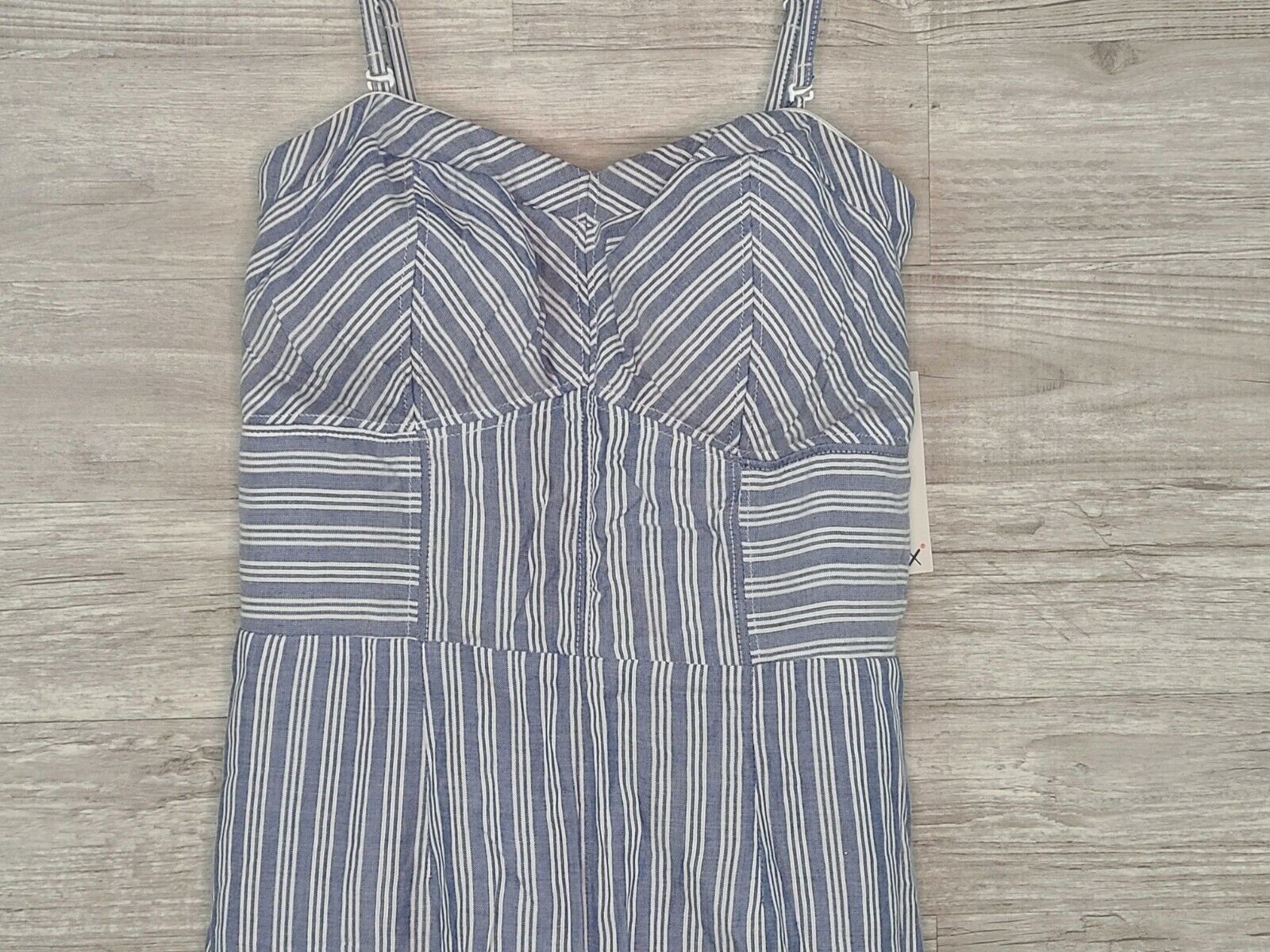 Dex Women's Blue & White Striped Cropped Wide Leg Smocked Jumpsuit Size Small