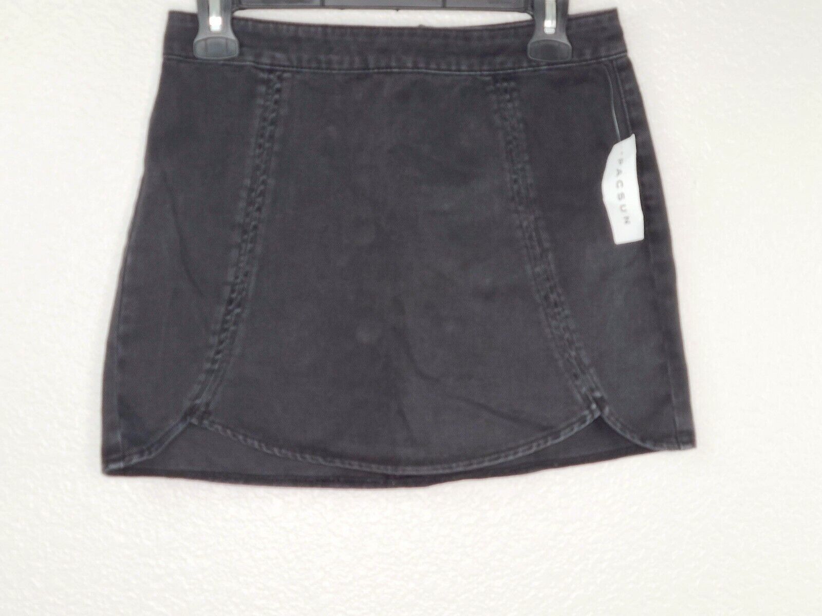 PacSun Los Angeles Women's Washed Onyx Short Black Jean Skirt Size 24