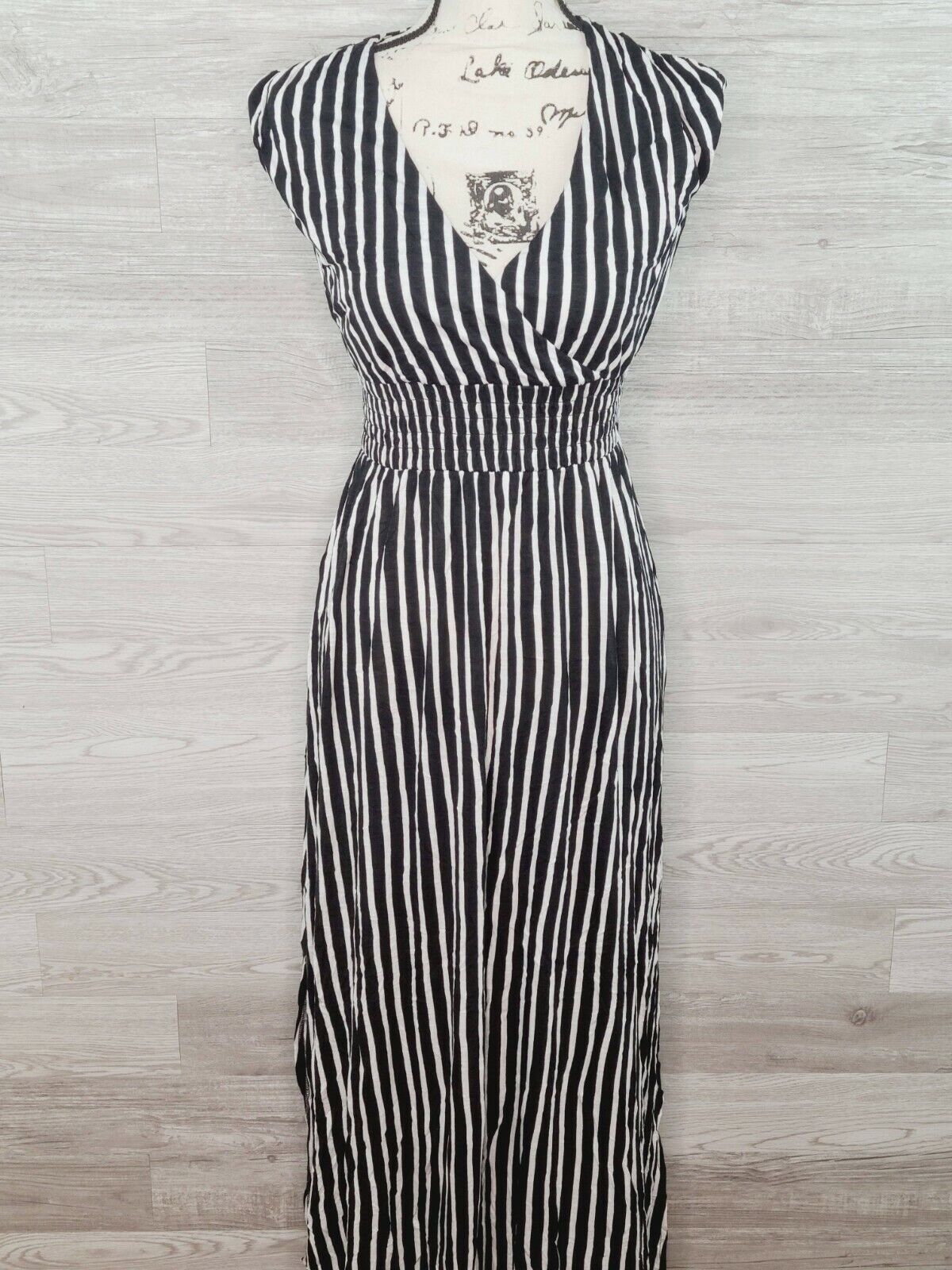 INC Women's Black & White Striped Smocked V-Neck Split-Hem Maxi Dress Size XS