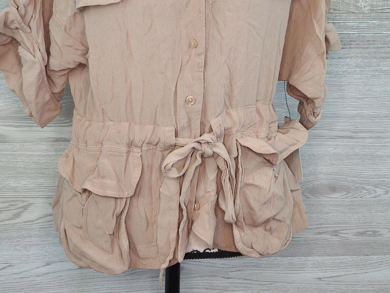 Guess Women's Beige Andrea Button-Front Belted Short Sleeve Top Size Large