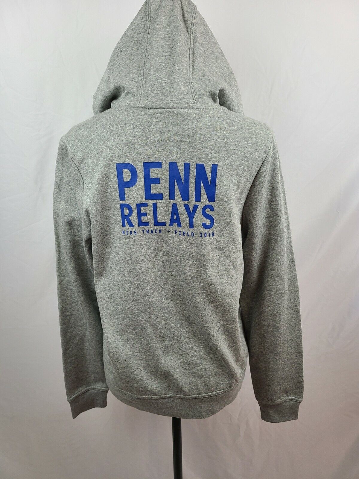 Nike Women's University Penn Relays 2018 Track & Field Hoodie Sweatshirt Size Small