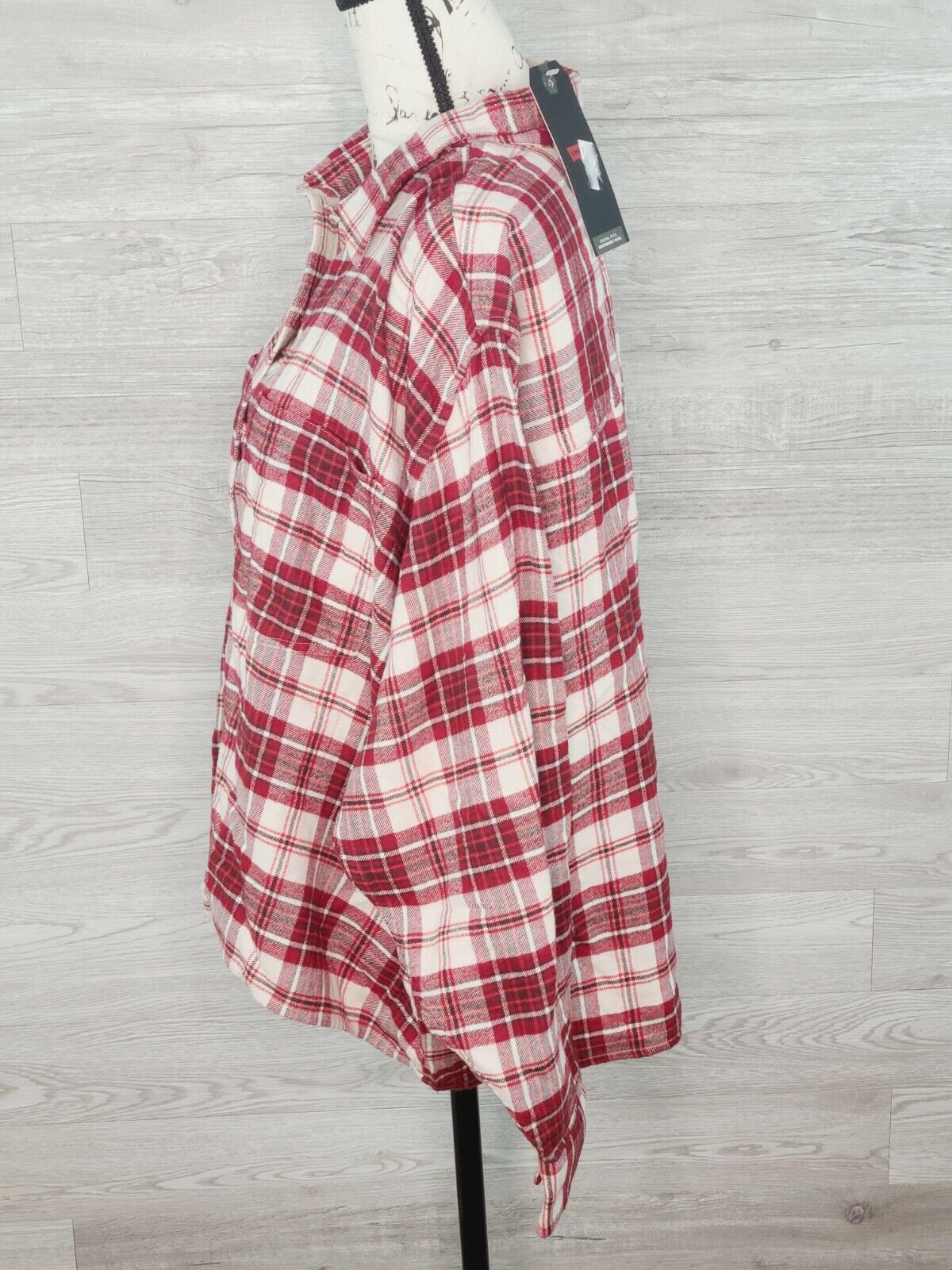 Levi's Women's Maple Cotton Plaid Red Long Sleeve Flannel Shirt Size 2XL