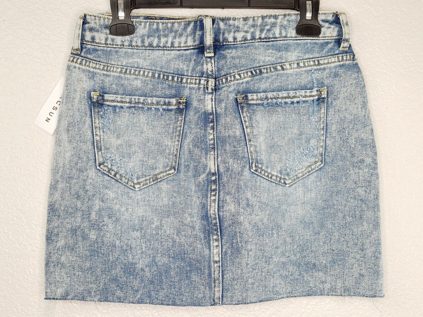 PacSun Los Angeles Women's Amma Wash Short Blue Jean Skirt Size 28