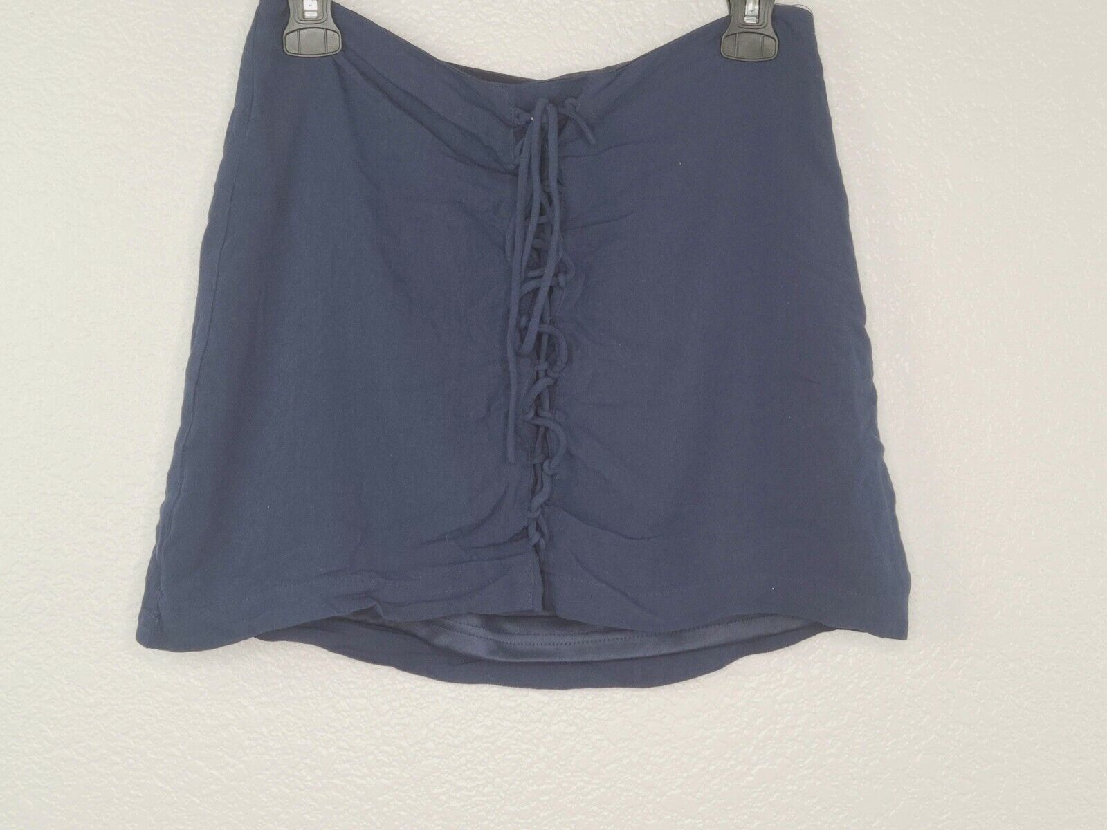 Kendall & Kylie Women's Navy Blue Tie Front Lined Rayon Skirt Size Small