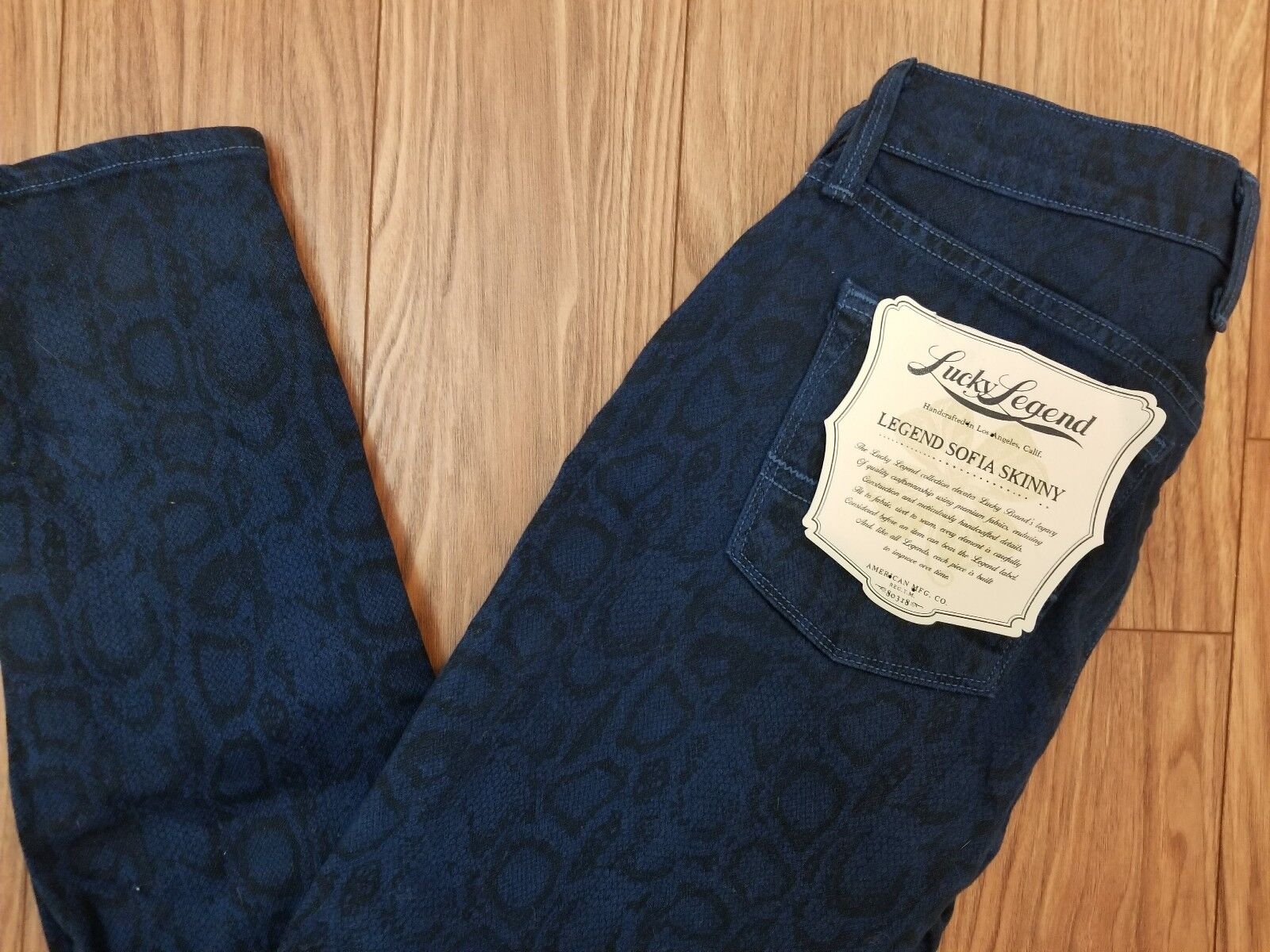 Lucky Legend Women's Sofia Blue & Black Snake Print Skinny Jeans Size 26