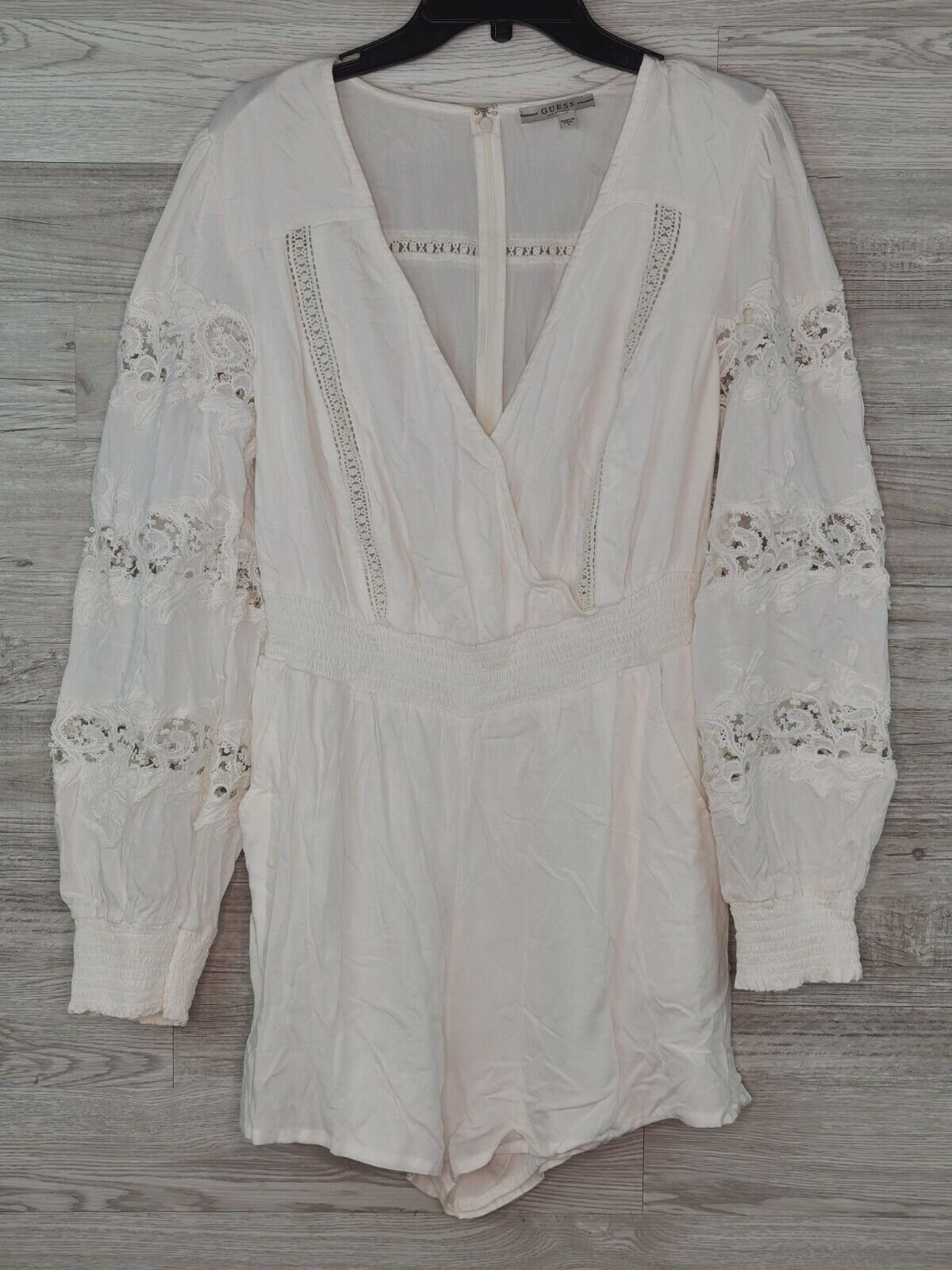 GUESS Women's Frosted White Long Sleeve Lumi Embroidered Romper Size Large